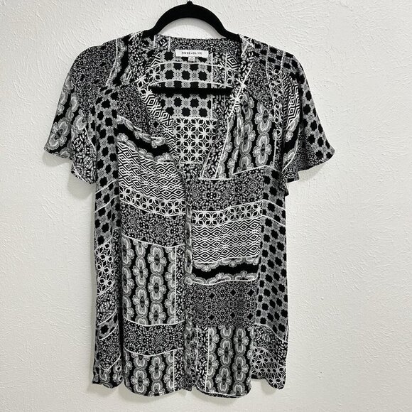 Rose + Olive Blouse Black White Geometric Short Sleeve Button Up Smocking Sz 3X - Picture 1 of 11